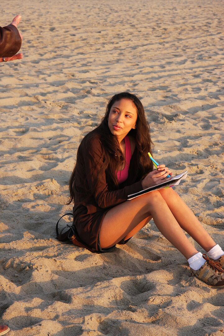 Jack Vegas Finds Alexis Love On The Beach To Fuck