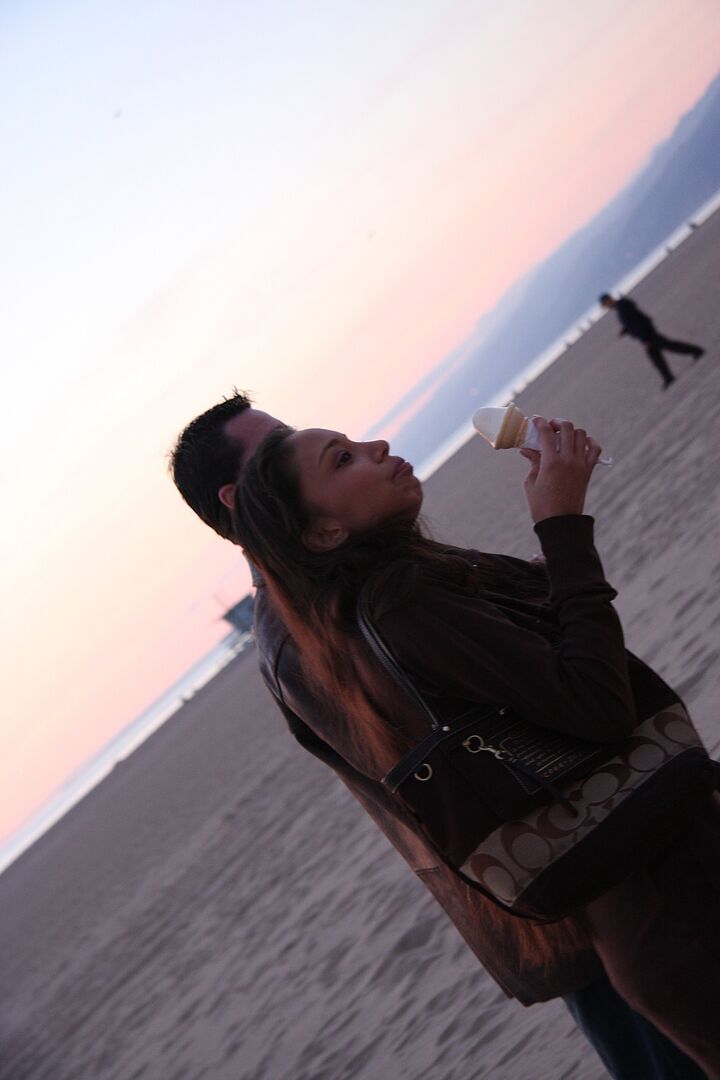 Jack Vegas Finds Alexis Love On The Beach To Fuck