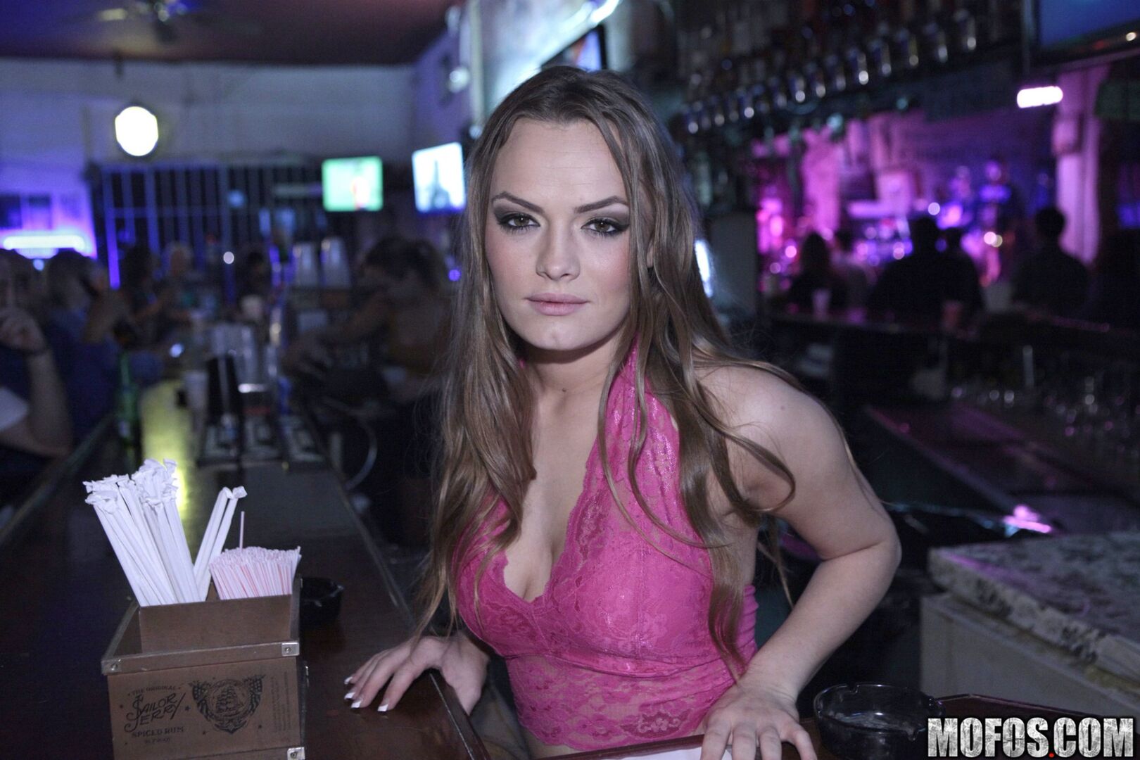 Boning the Barmaid