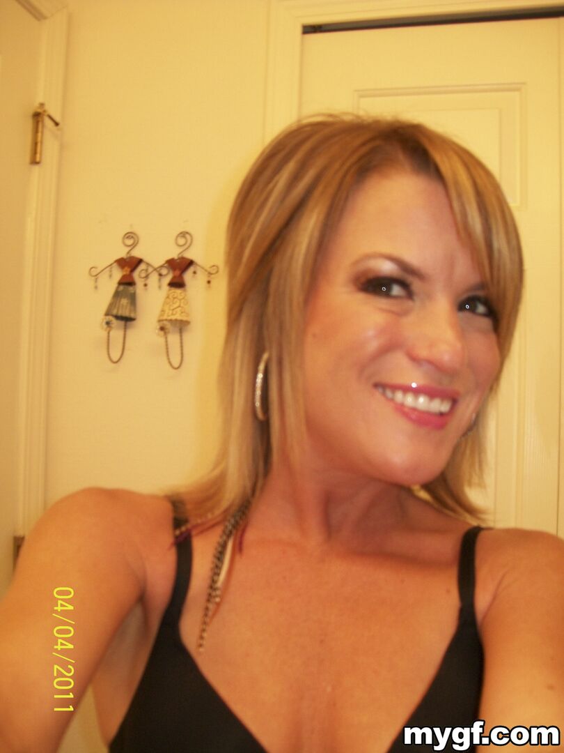 Blondie Goes South