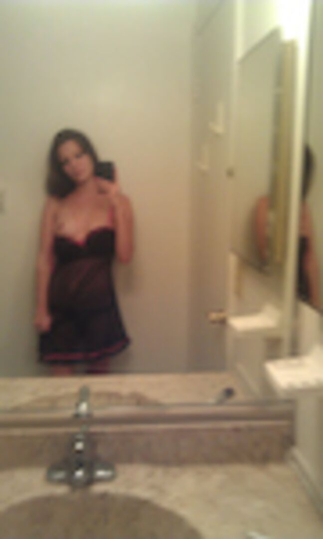 Brunette Loves To Be Fucked