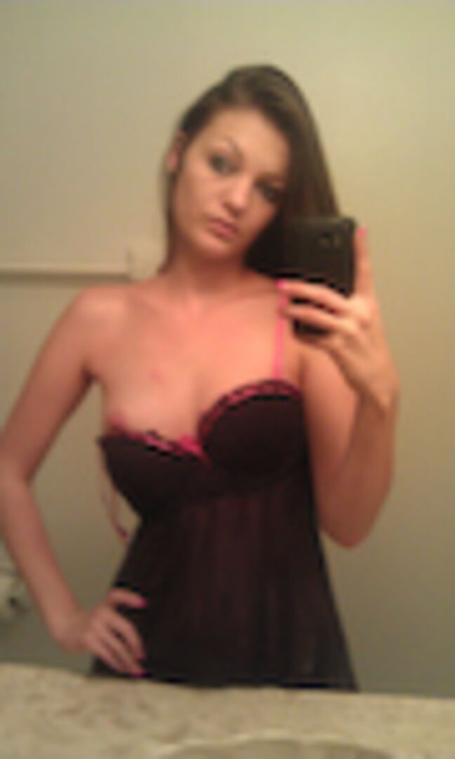 Brunette Loves To Be Fucked