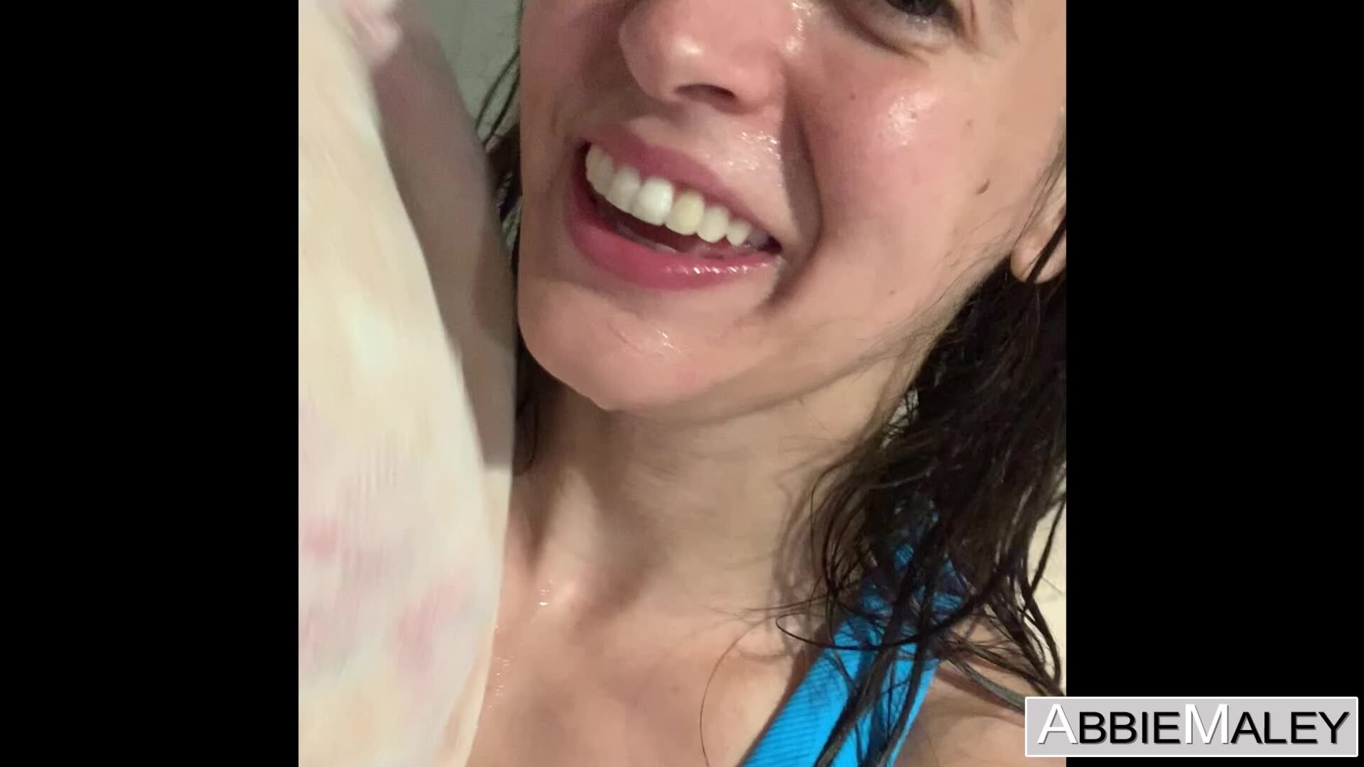 Abbie Maley Sucks And Fucks A Stranger In The Sauna