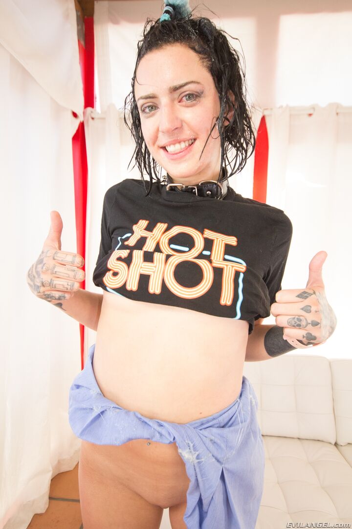 Extreme, All-Holes Internet Hook-Up