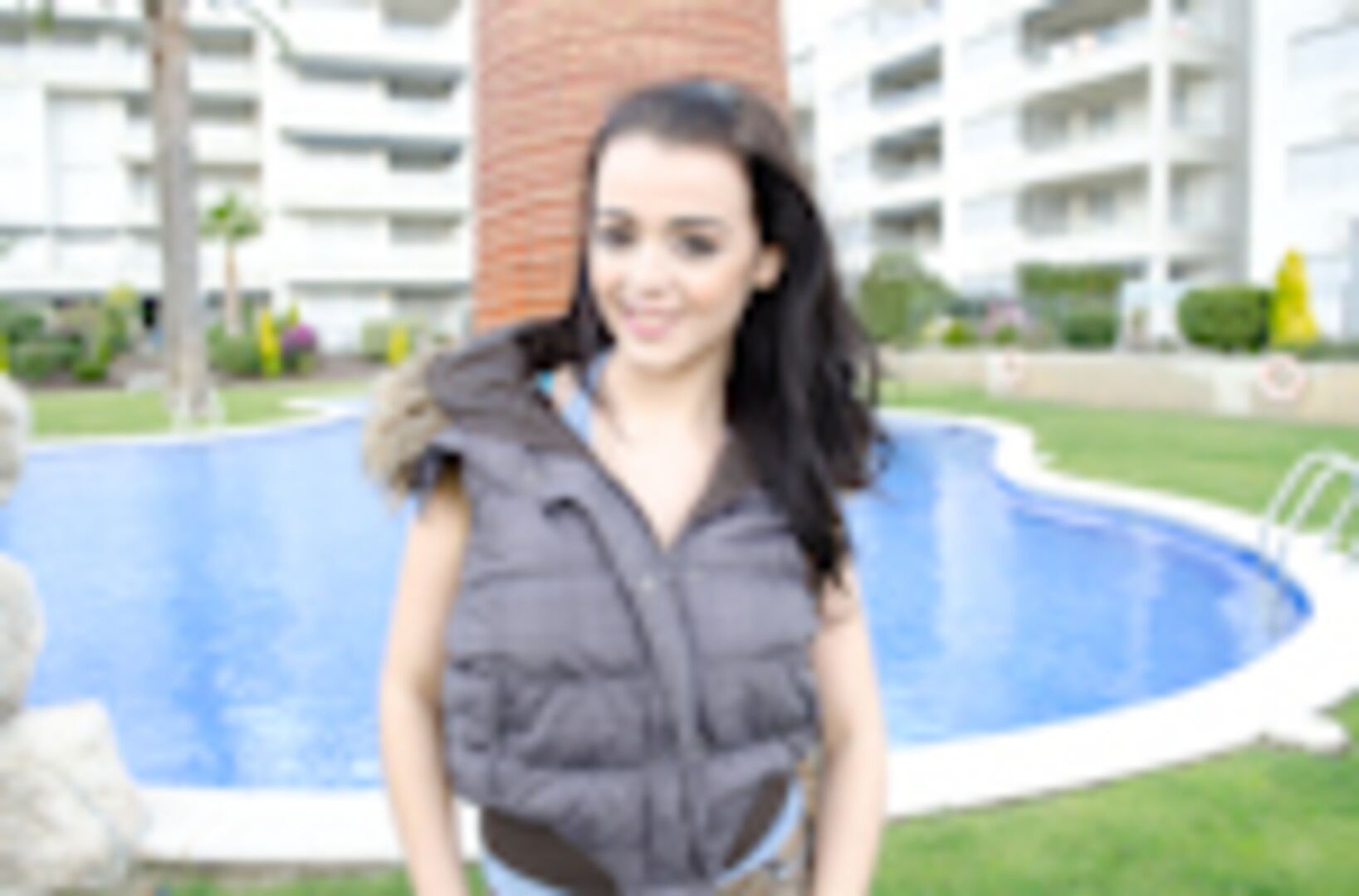 Claudia loves fucking outdoors