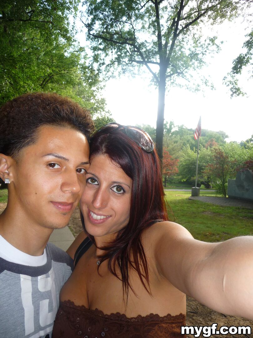 Dude's Girlfried's pussy Is Tight and Thick!