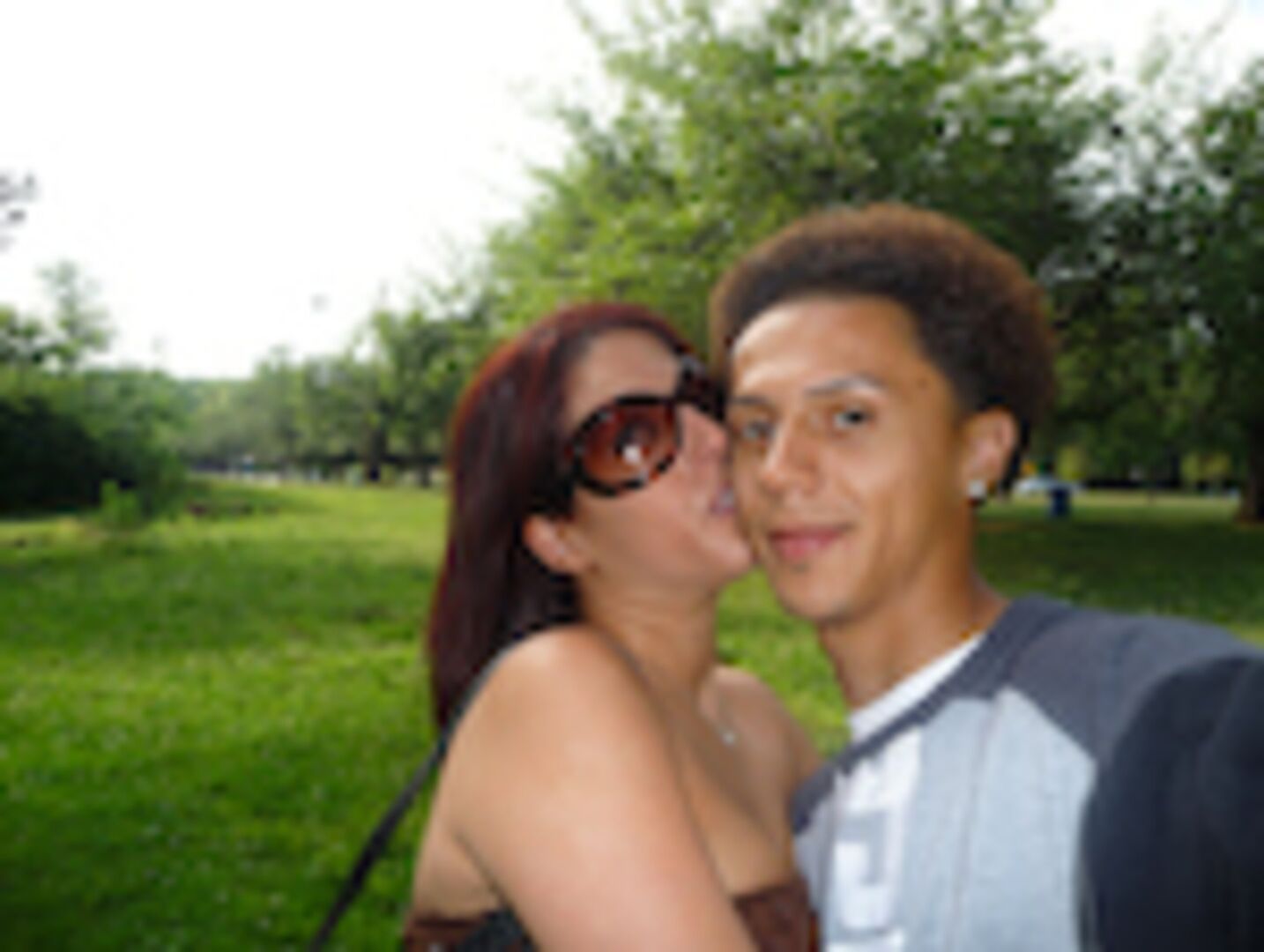 Dude's Girlfried's pussy Is Tight and Thick!
