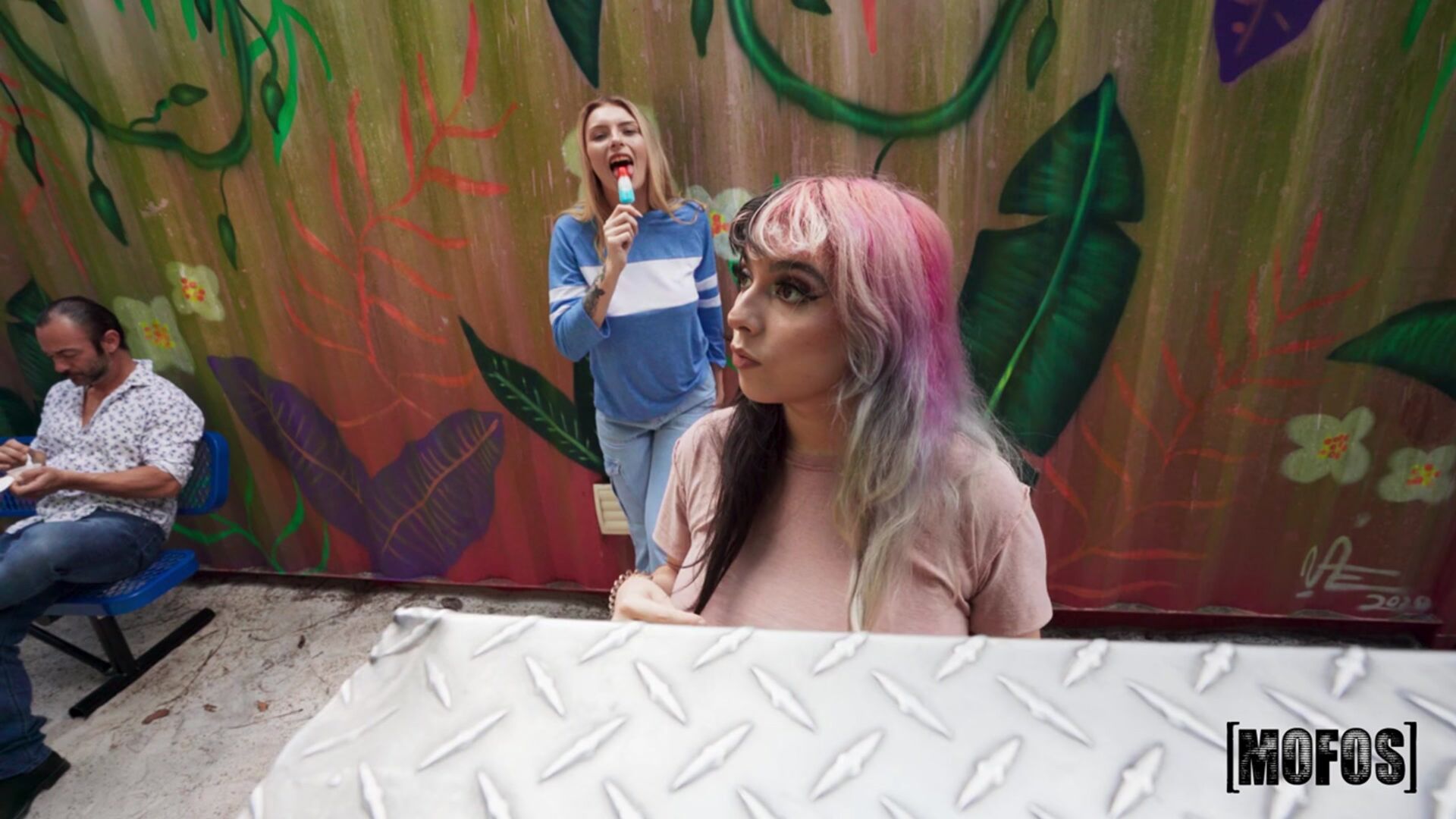 Ice Cream Truck photo set - OK.PORN