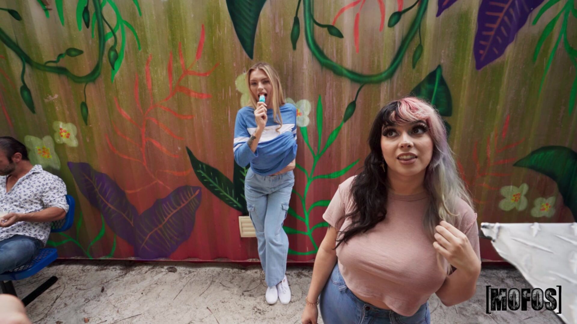 Ice Cream Truck photo set - OK.PORN