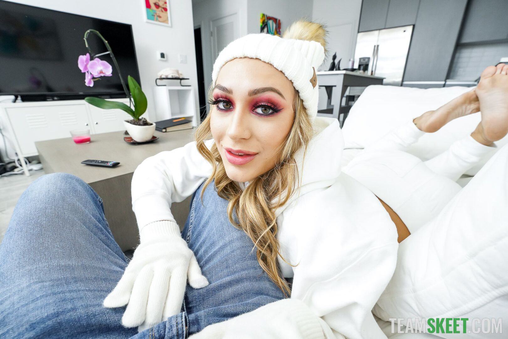 Ana Rose Is a Nonstop Fuck Machine