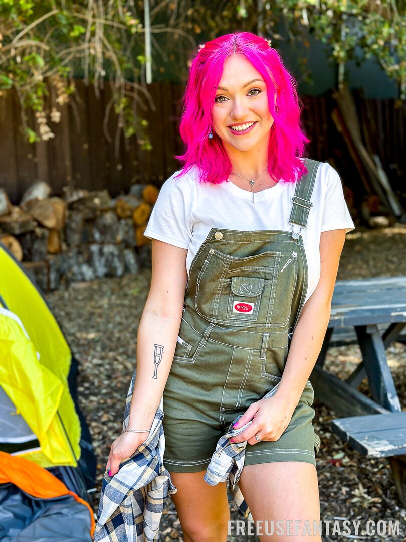 “Share Your Girlfriend” Camper Cutie Bathed in Cum