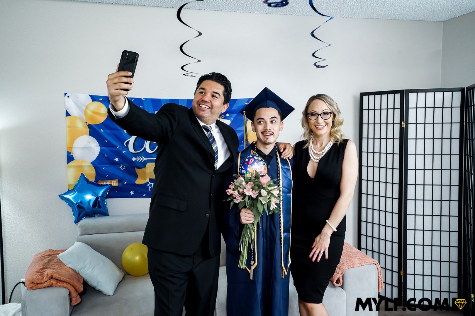 Best Deal Ever: Get a Degree, Get My Pussy