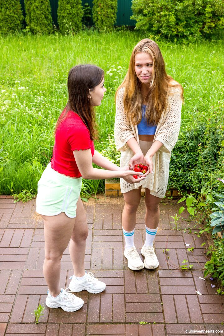 Best lesbian friends for ever
