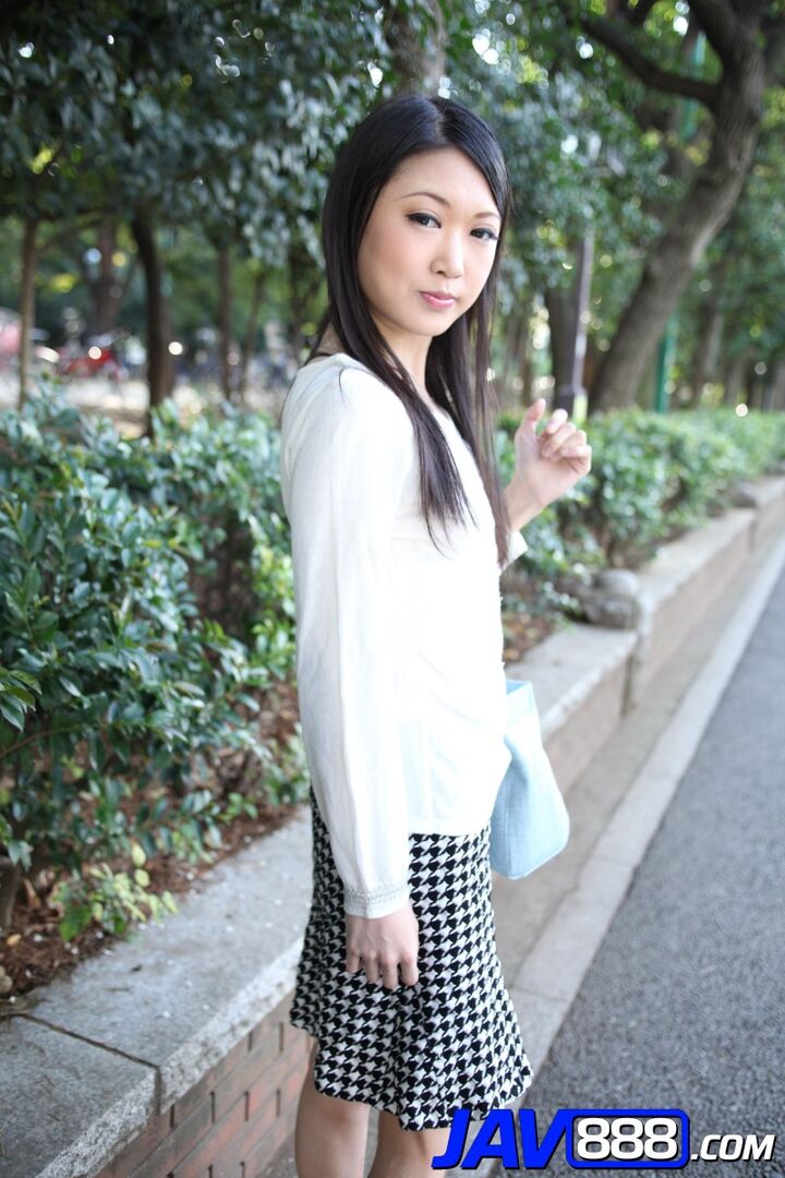 Hitomi Aida