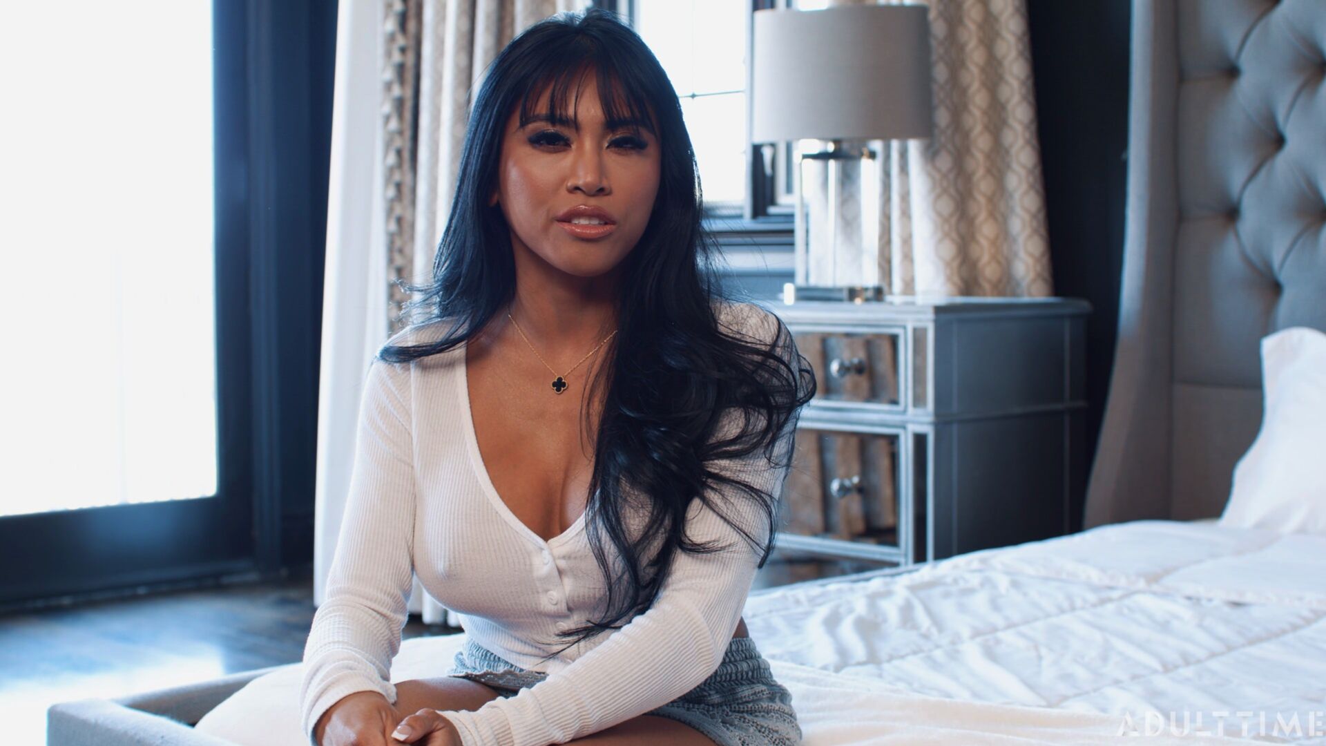 Up Close with Ember Snow