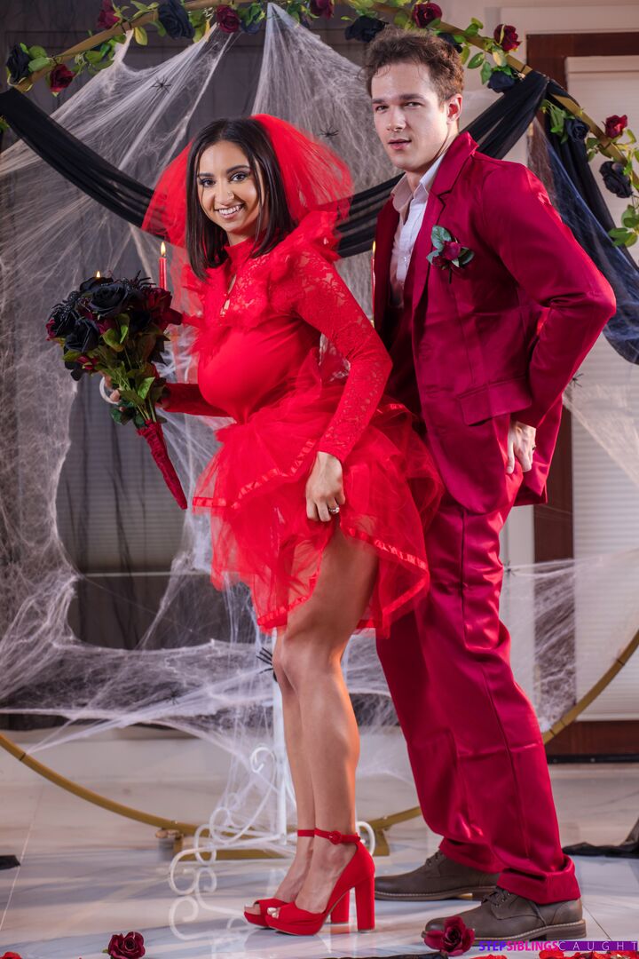 October 2024 Flavor Of The Month Hailey Rose - S5:E3