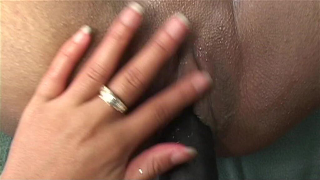 Lesbian HDVA1717