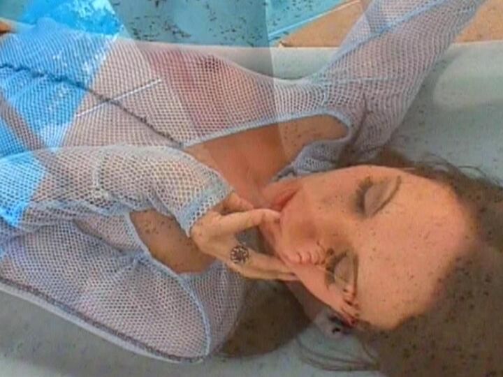Mouth 2 toe 4 scene 1