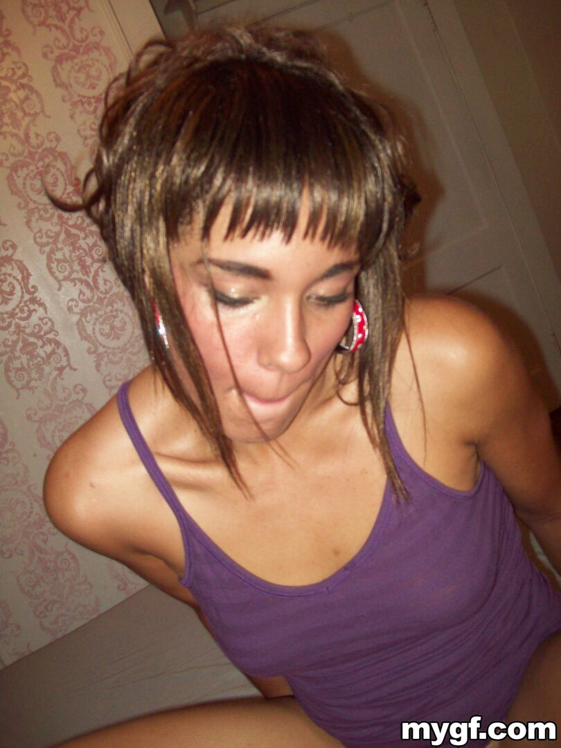 Super Hot Chick Loves Dick