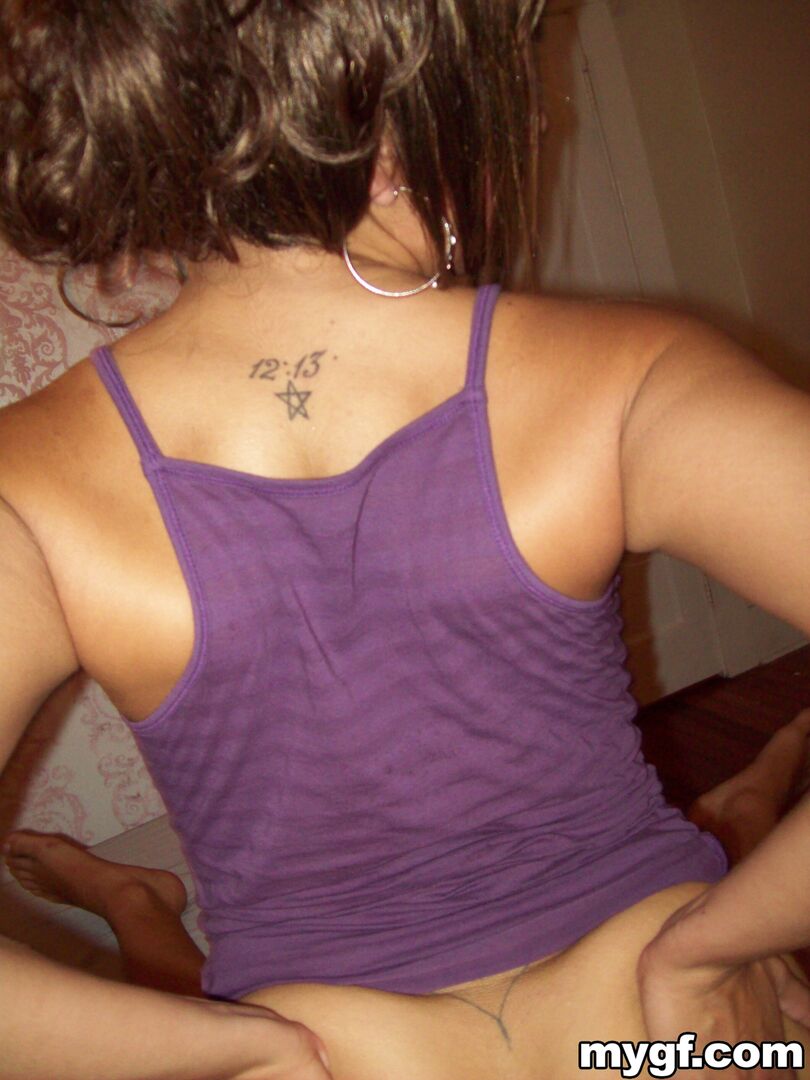 Super Hot Chick Loves Dick