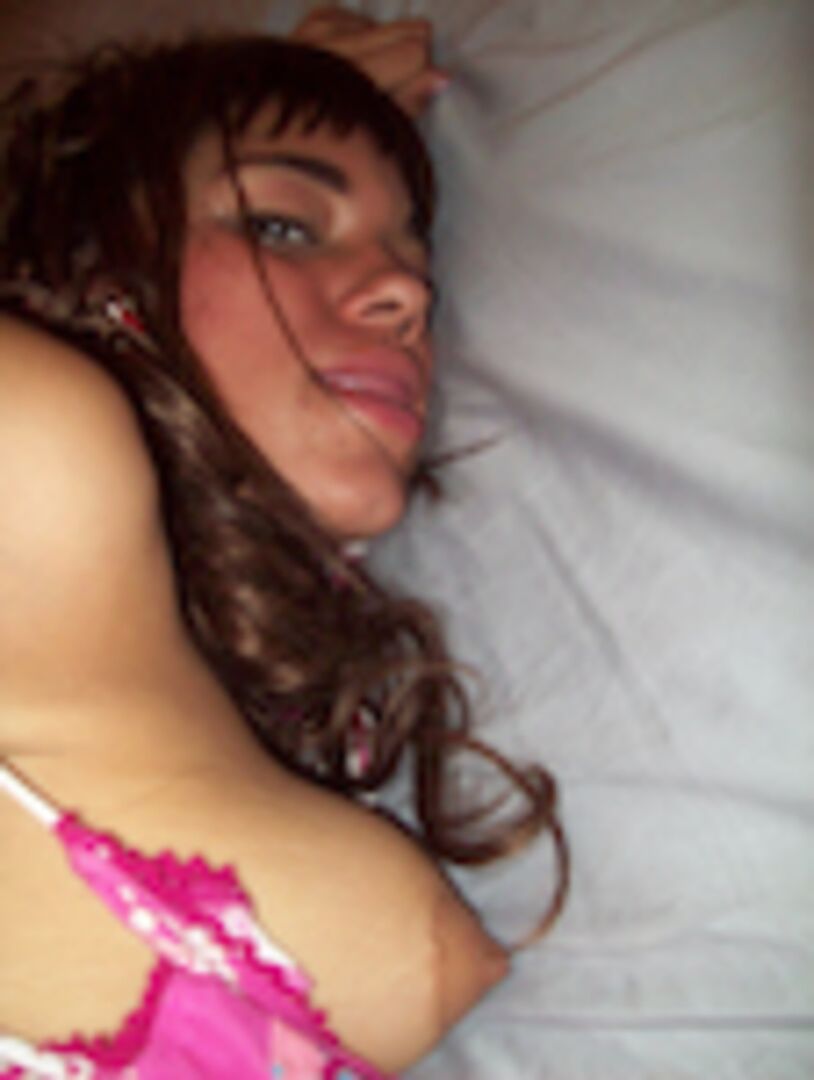 Super Hot Chick Loves Dick