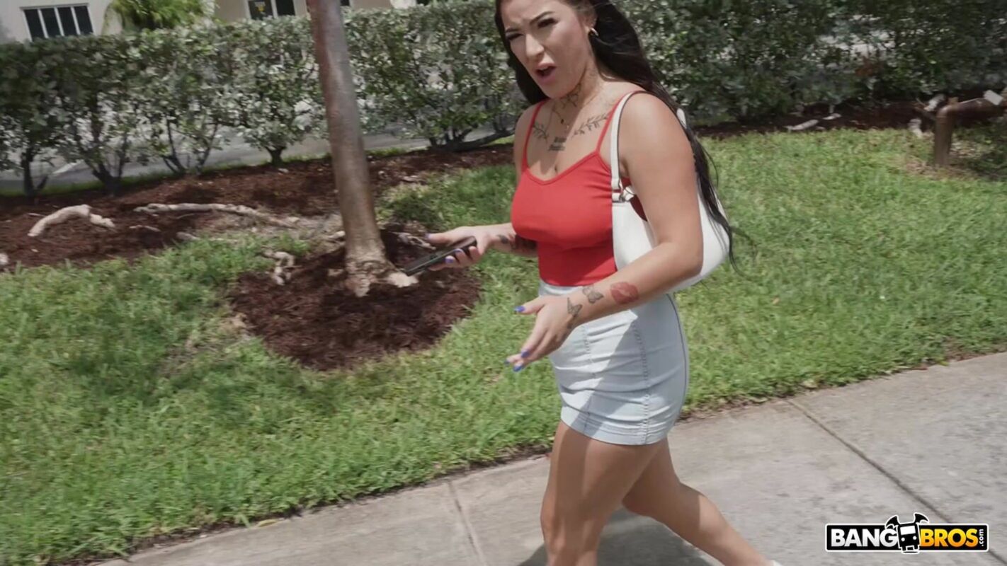 Hottie Get In The Bus For Job Interview
