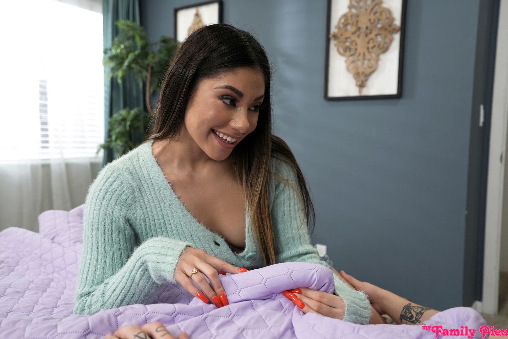 I Know You Think About My Pussy - S35:E2