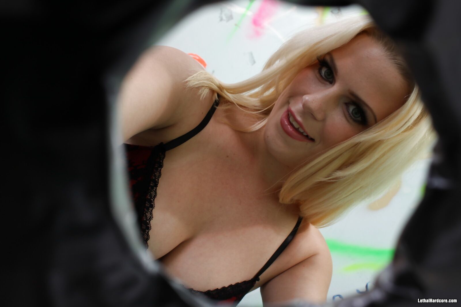 Blond Masturbates In The Bathroom For You