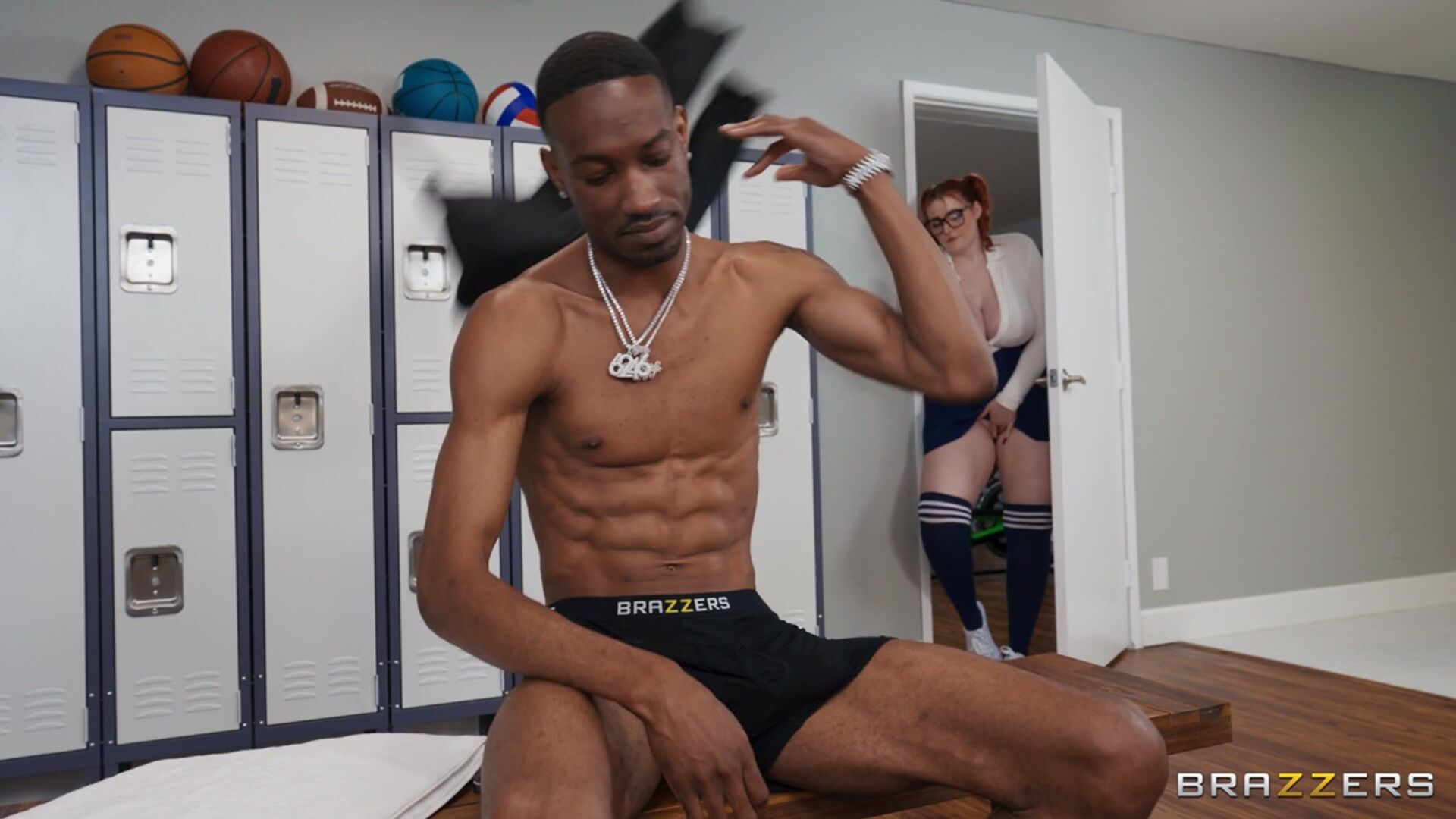 Nerdy Babe's Locker Room Blowbang