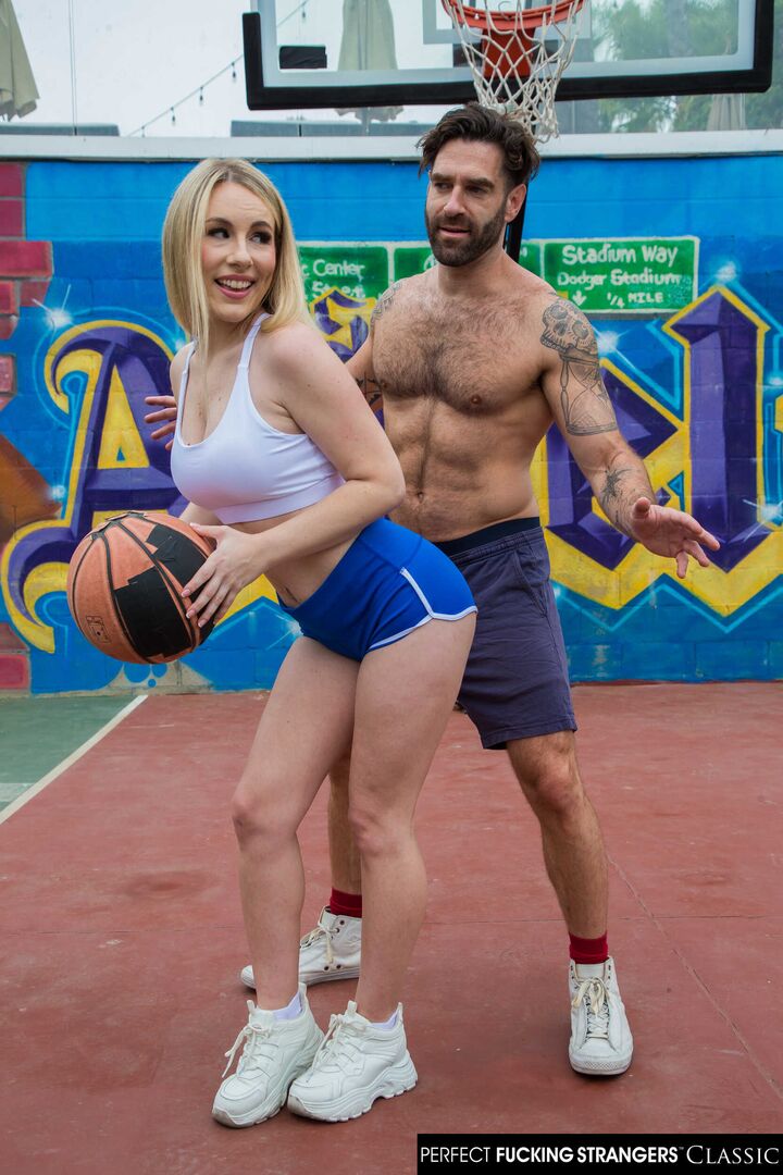 Sexy blonde Bunny Madison play's with the balls of a stranger