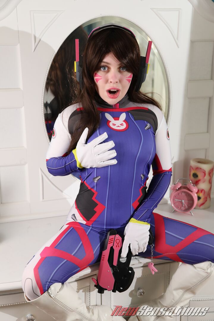 Gamer Haley Spades Goes To Infinity And Beyond Balls Deep