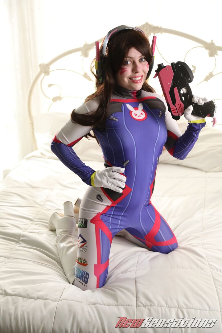 Gamer Haley Spades Goes To Infinity And Beyond Balls Deep