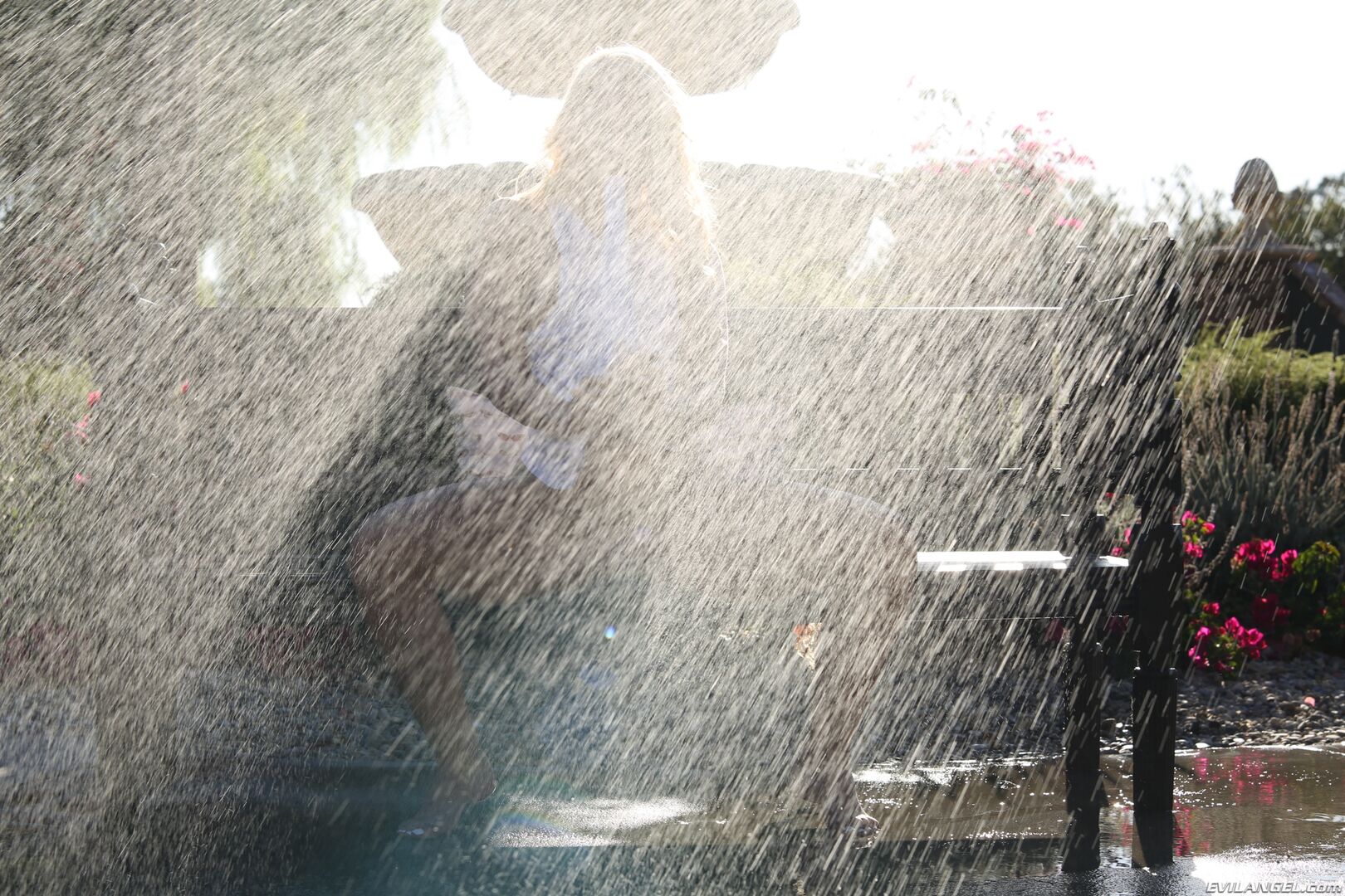 Squirt Queen AJ: Girl Juice Geyser!