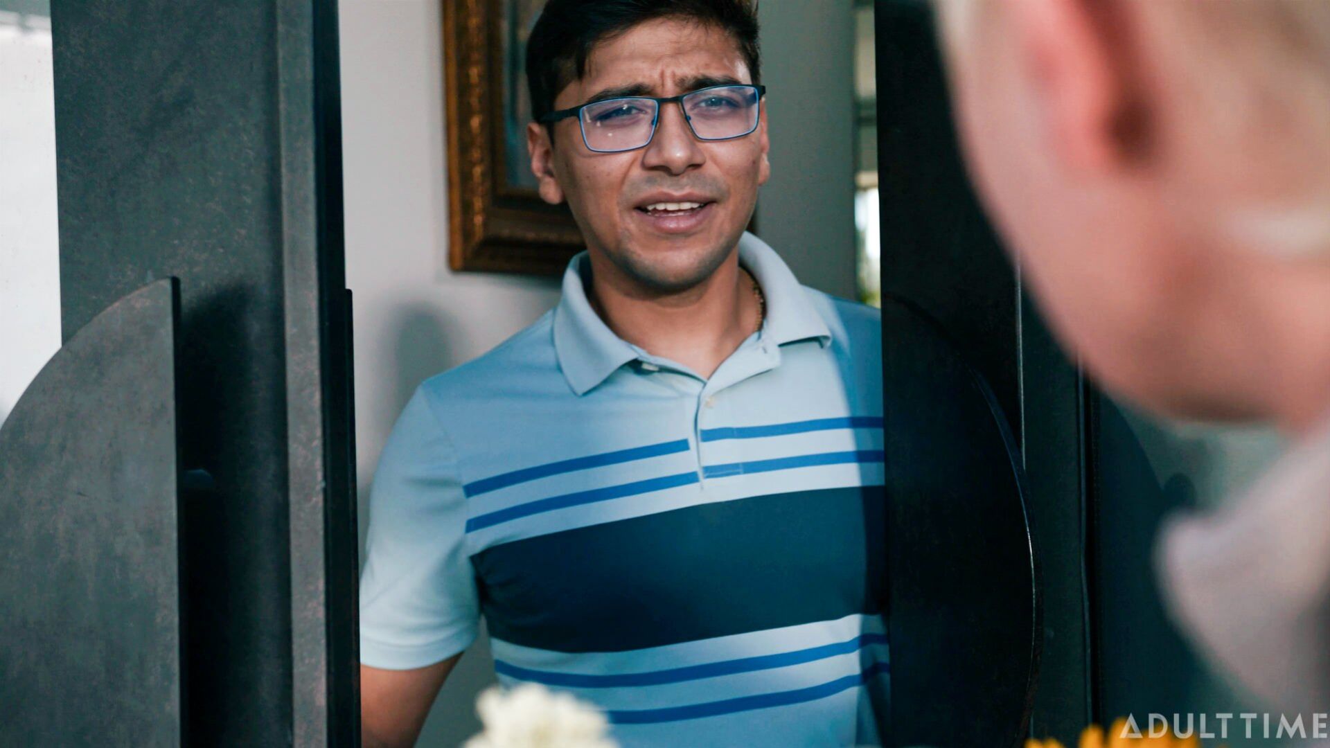 Tricking His Nearsighted Stepmom