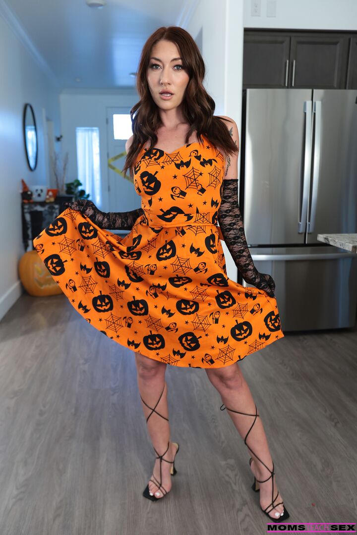 Pull Your Dick Out Of The Pumpkin - S22:E8
