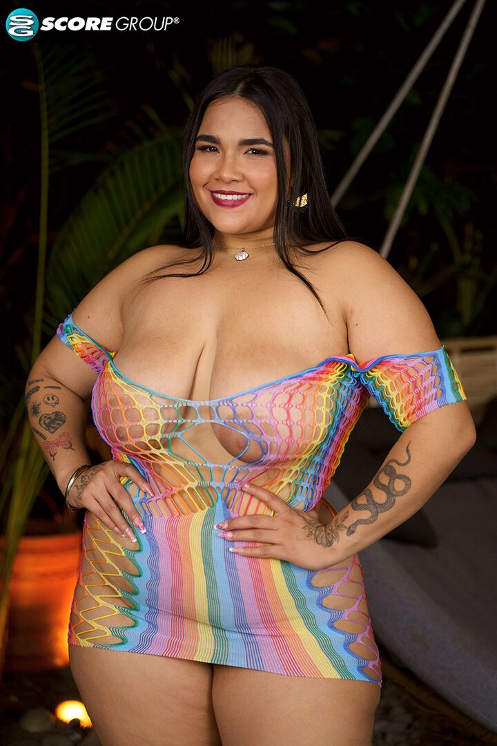 Danny: Fappin' Makes Her Feel Good