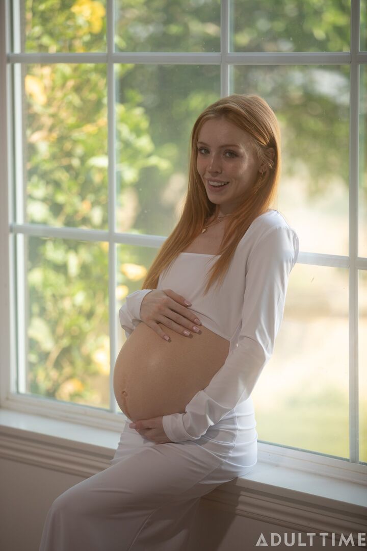 18 & PREGNANT