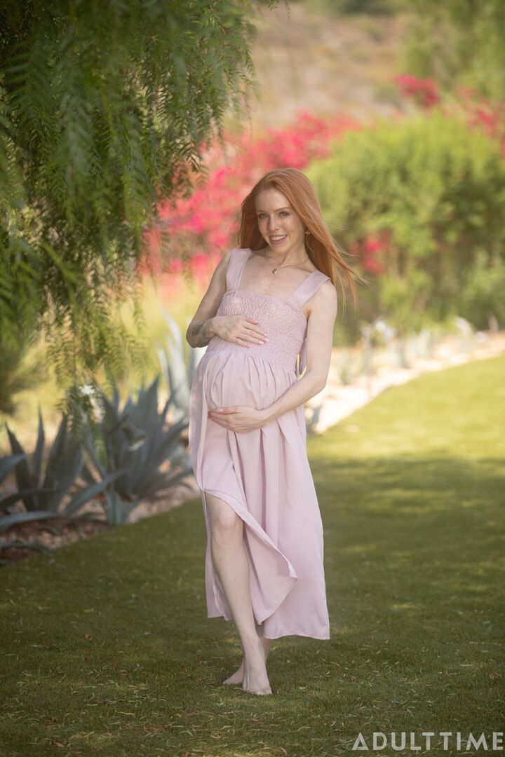 18 & PREGNANT