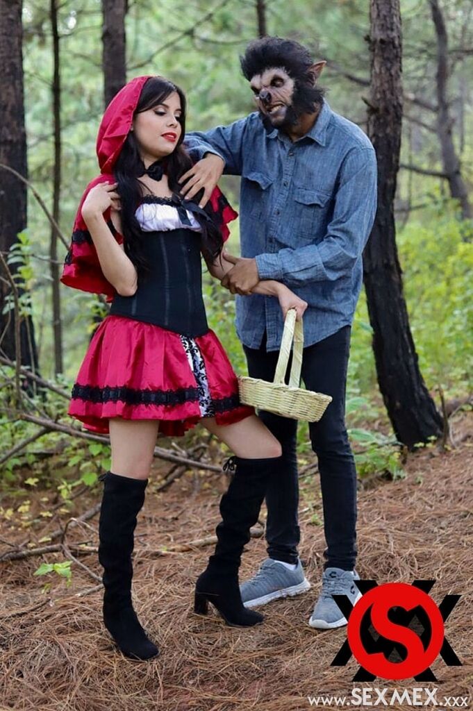 Little red riding hood . Ana Paula Rico