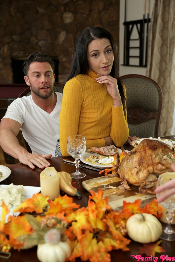 Thanksgiving Is For Creampies