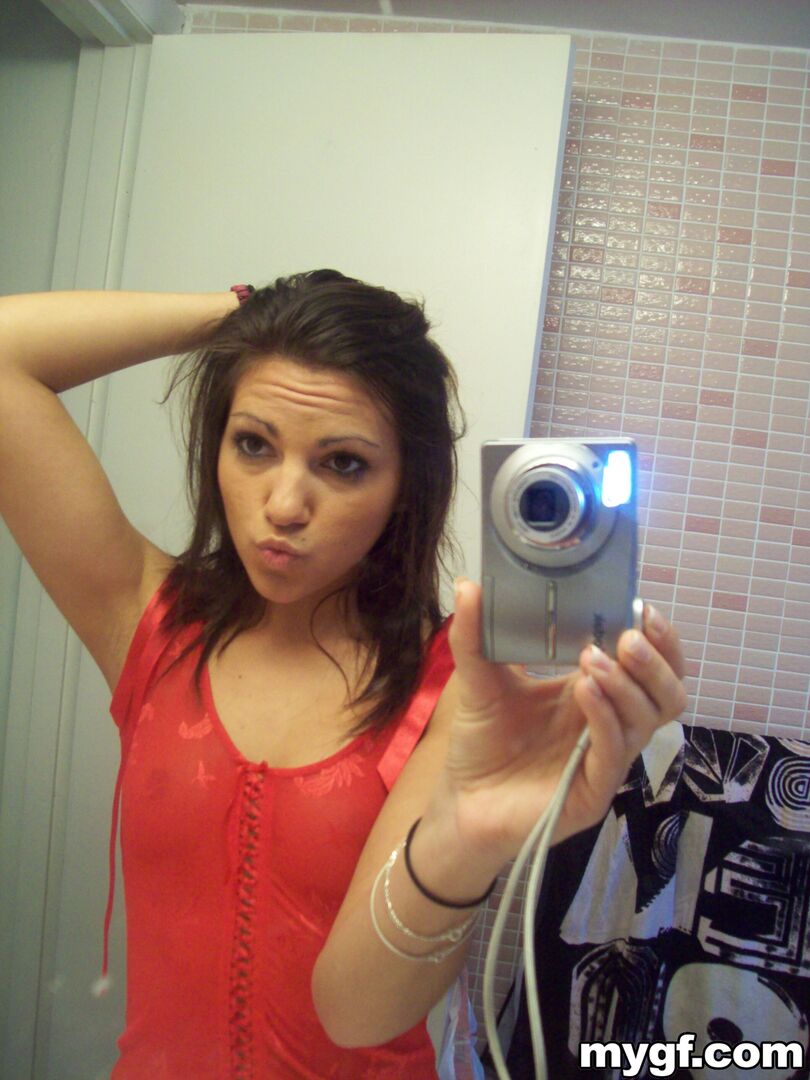 Bad Girl Blows Good Dick