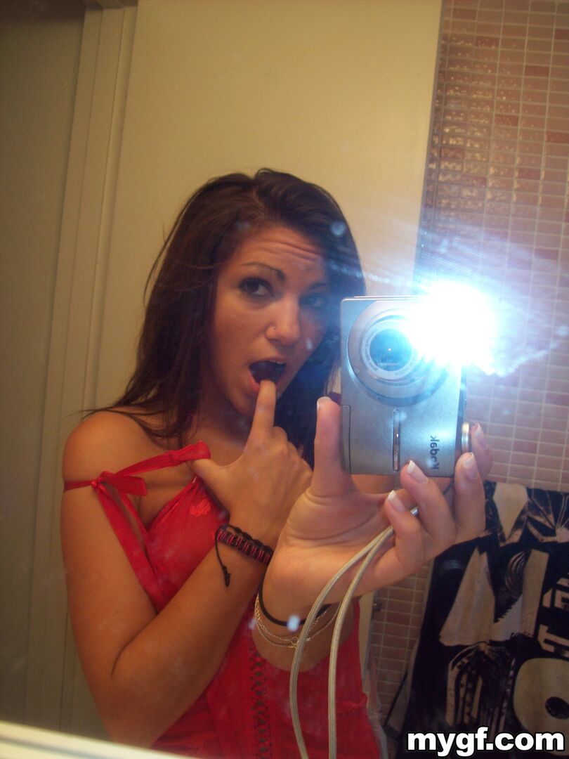 Bad Girl Blows Good Dick