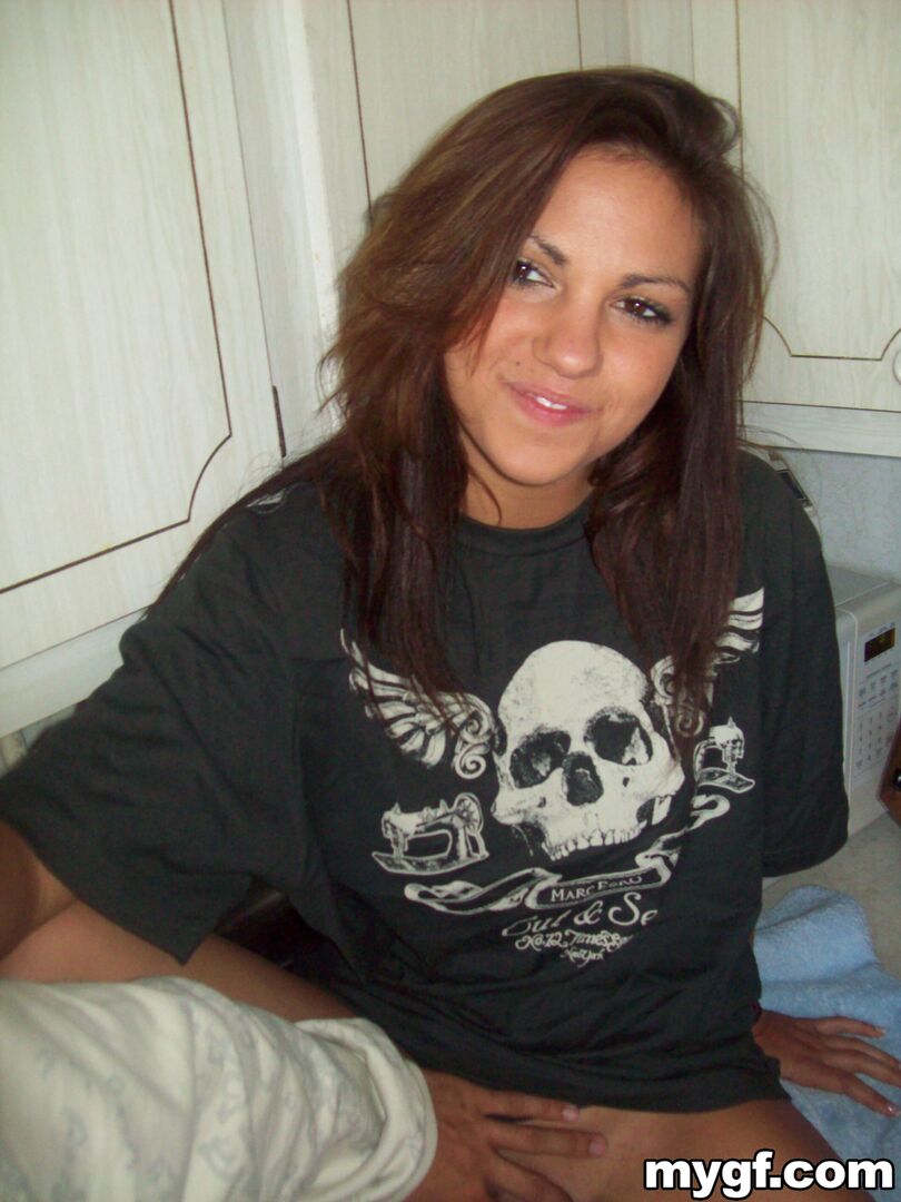 Bad Girl Blows Good Dick