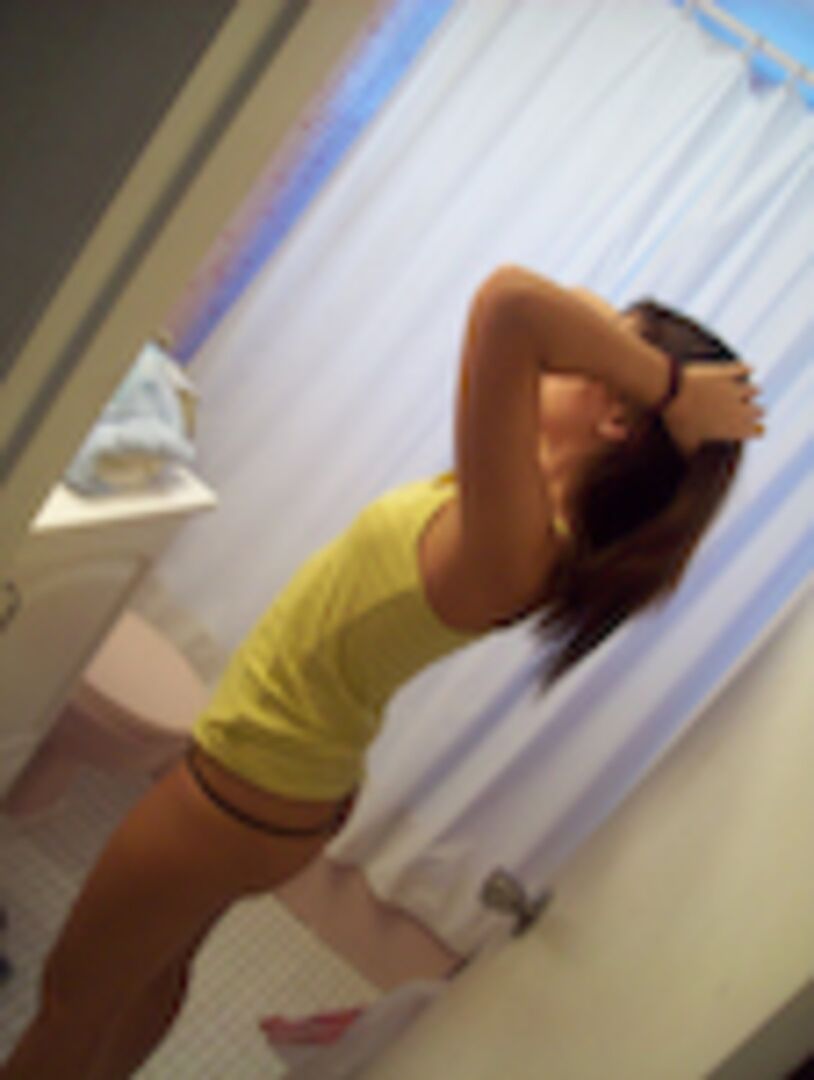 Bad Girl Blows Good Dick