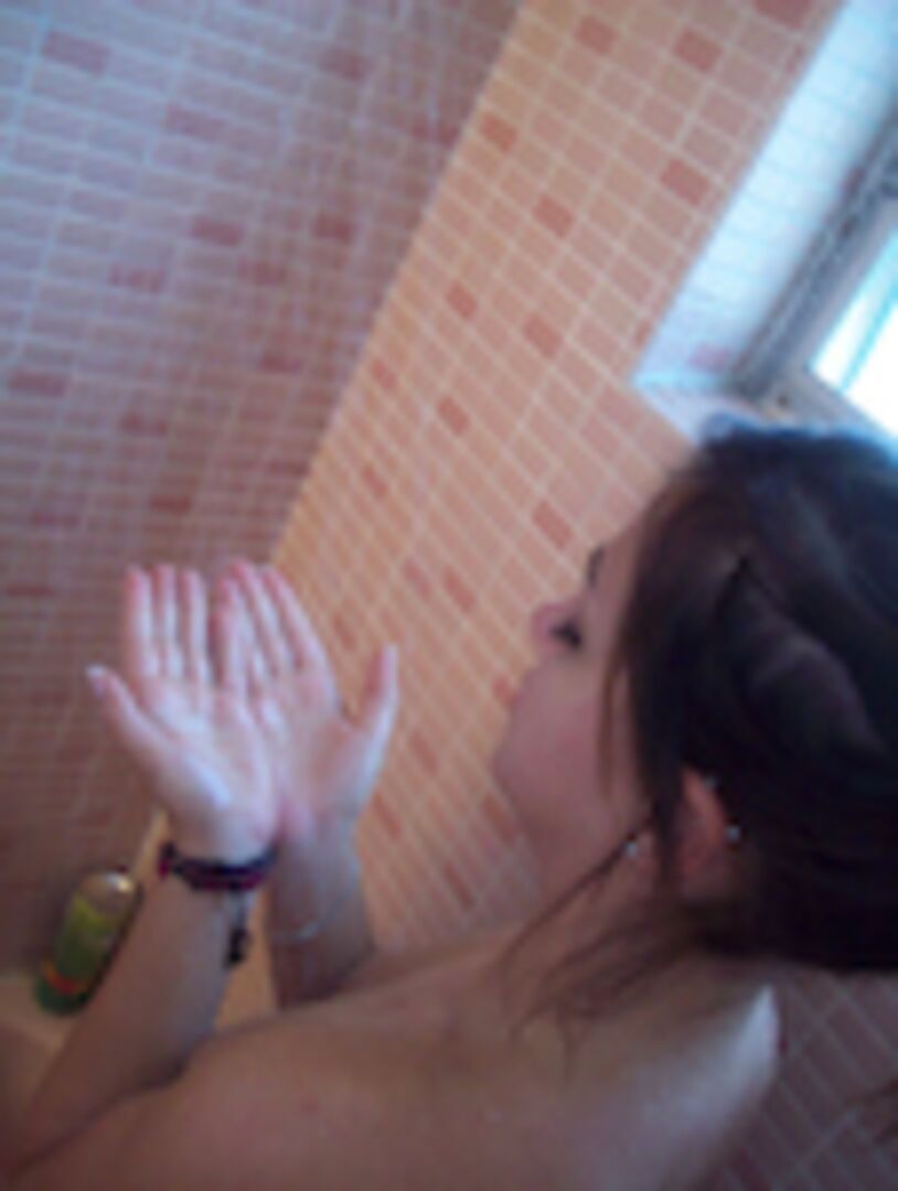 Bad Girl Blows Good Dick