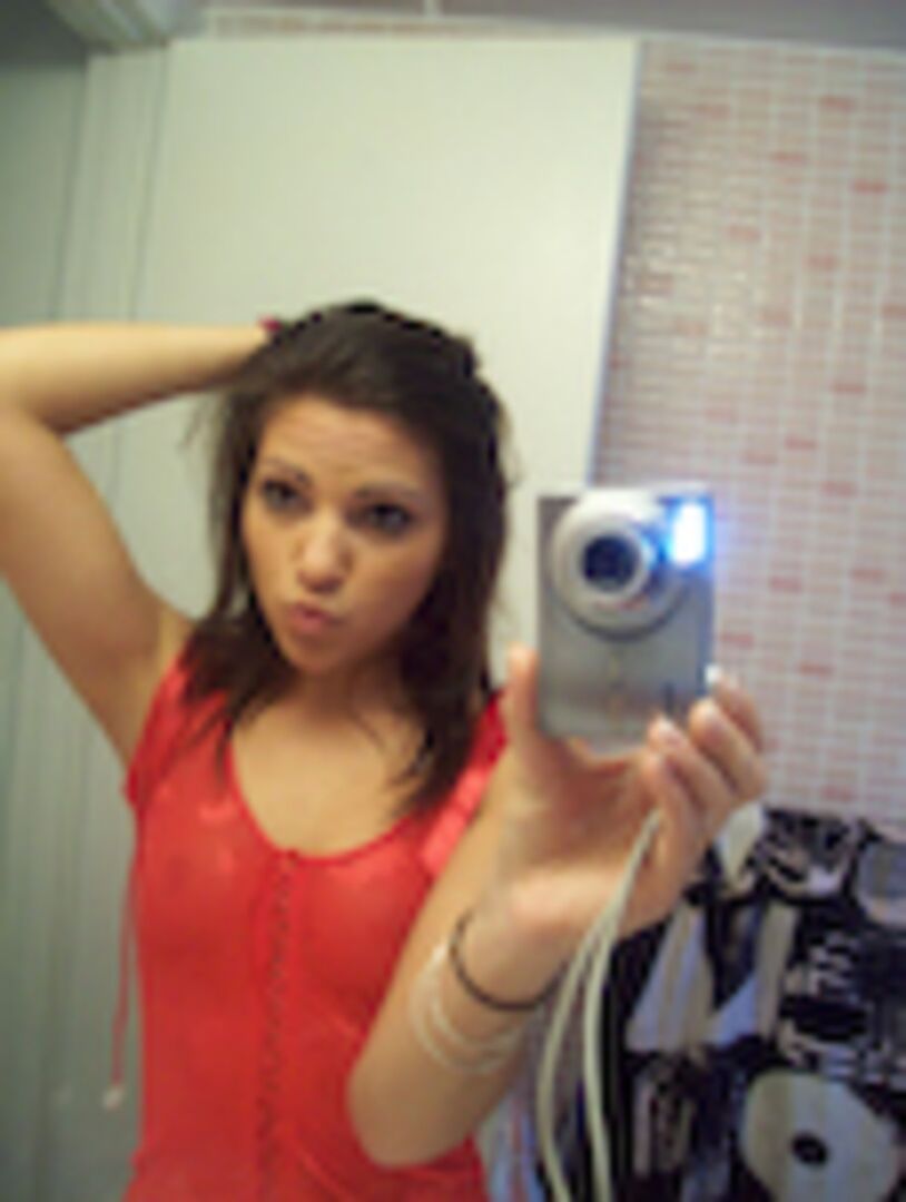 Bad Girl Blows Good Dick