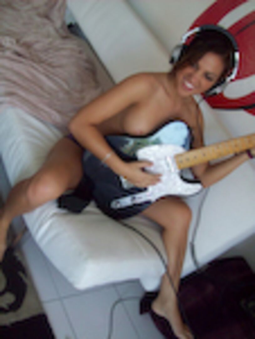 Bad Girl Blows Good Dick