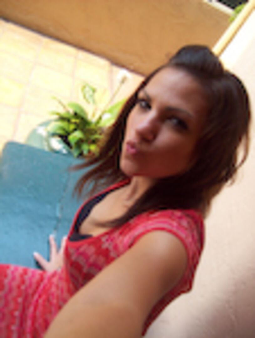 Bad Girl Blows Good Dick