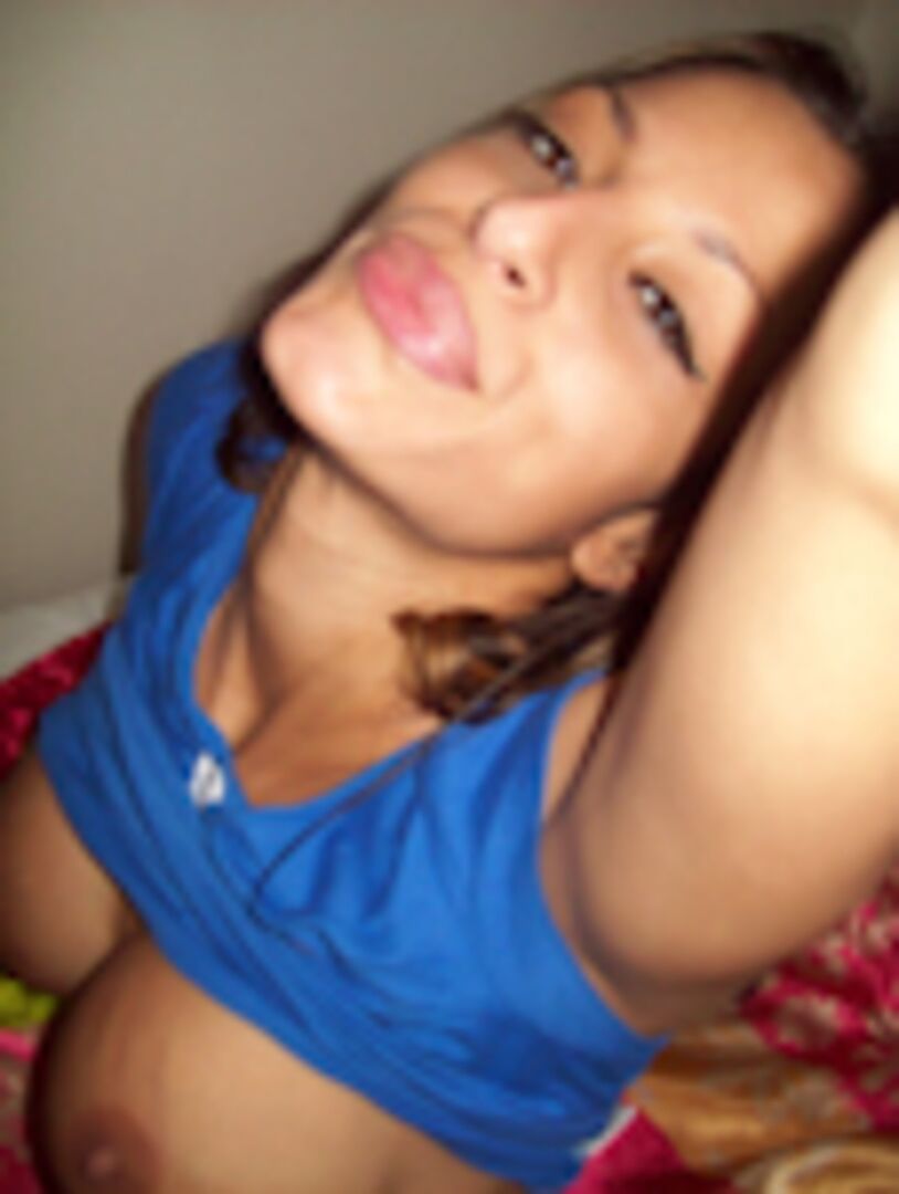 Girl Makes Sex Video For BF