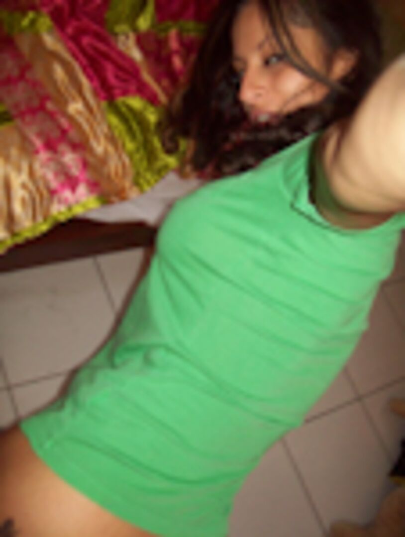 Girl Makes Sex Video For BF